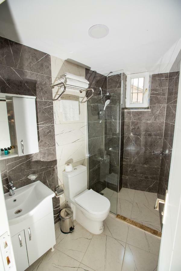 Corner Garden Hotel Istanbul Bagian luar foto